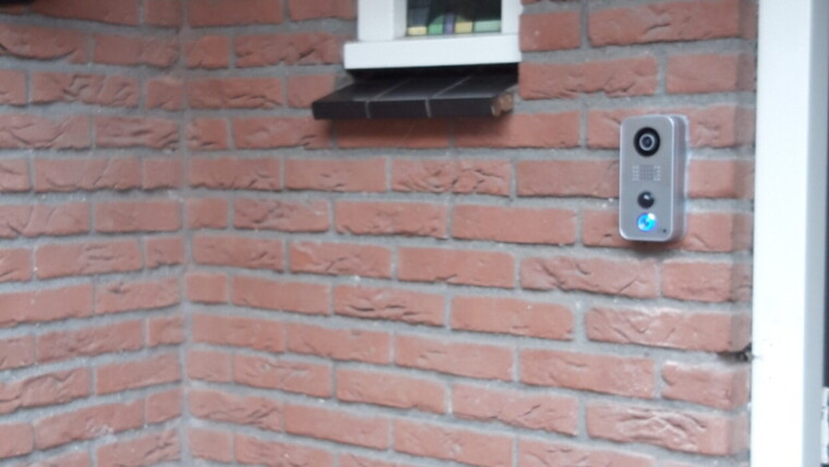 Oldenzaal - Camera beveiling met video deurbel